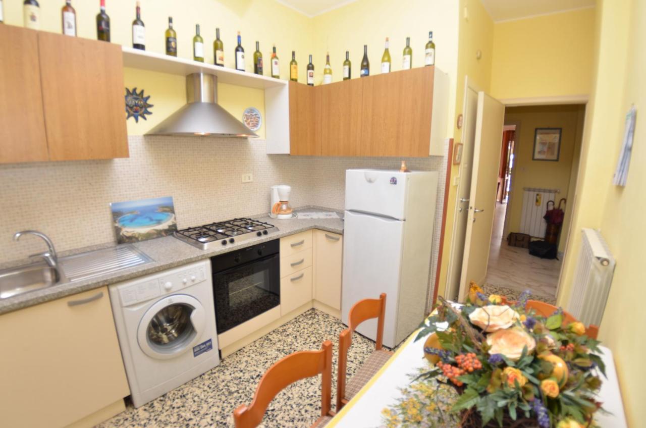 Carnevale Leilighet Viareggio Eksteriør bilde